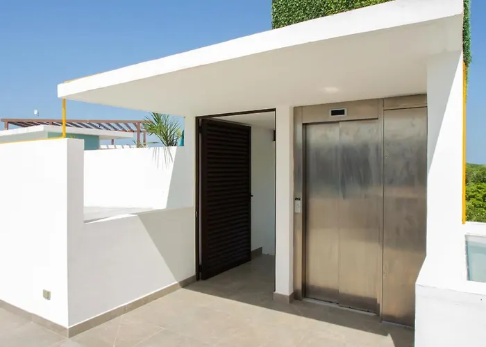 Modern Ph With Private Pool In Tulum, 2 Bedrooms